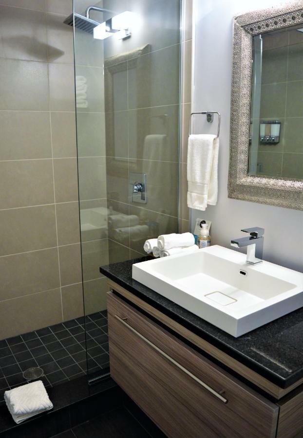 Apartment Simply Luxury Ottawa